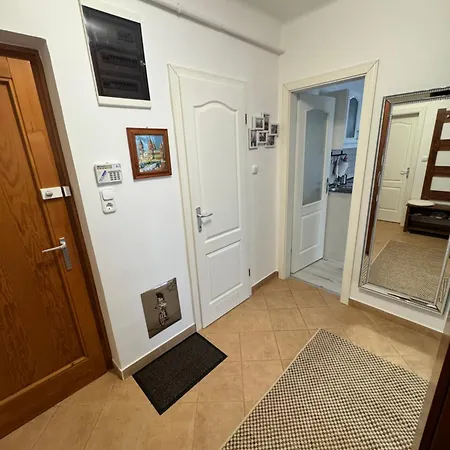 Tettye Flow Apartment *