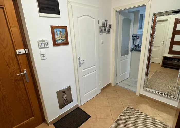 Tettye Flow Apartman *